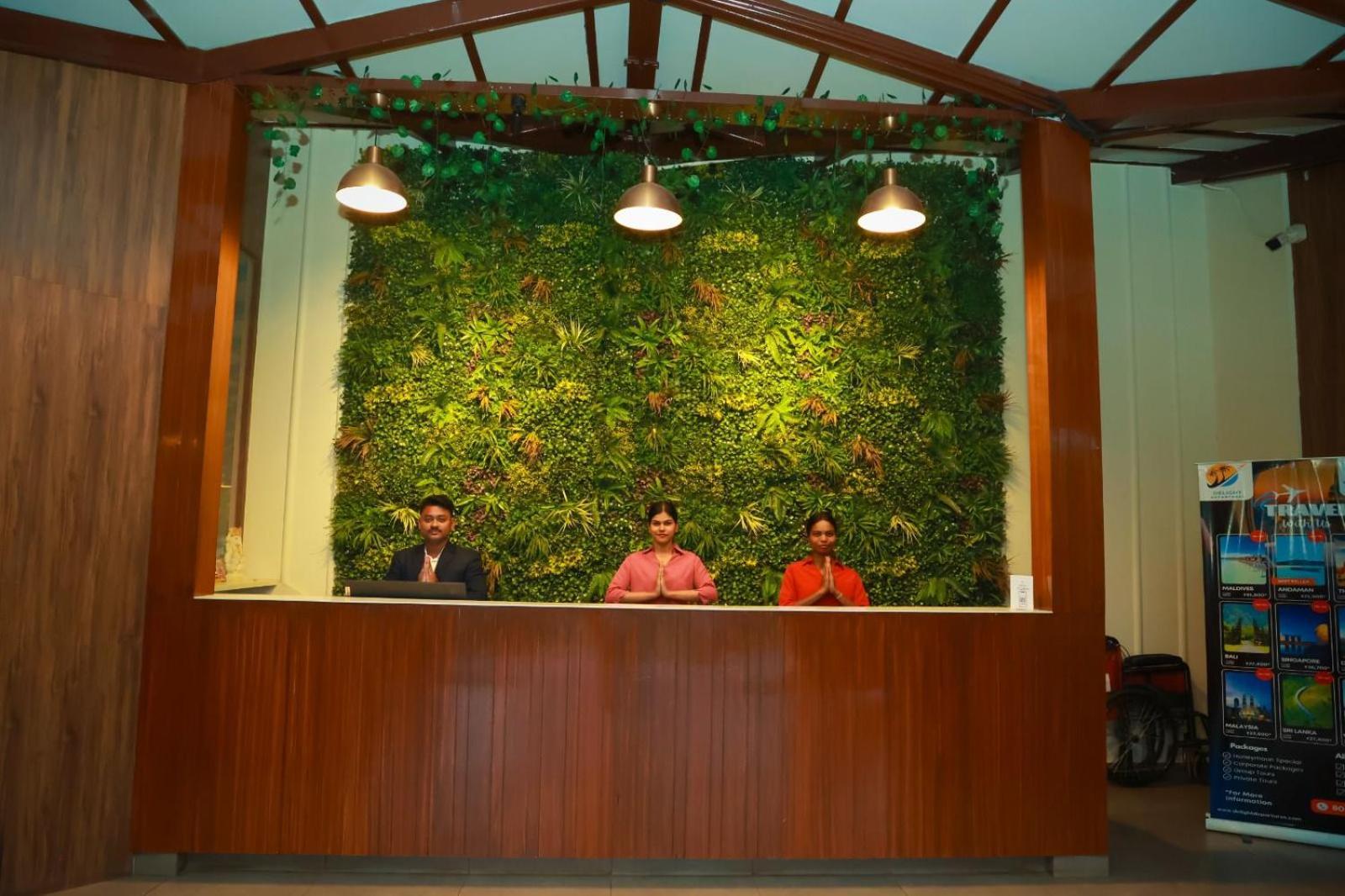 Veerdency Luxury Resort Devanahalli Esterno foto